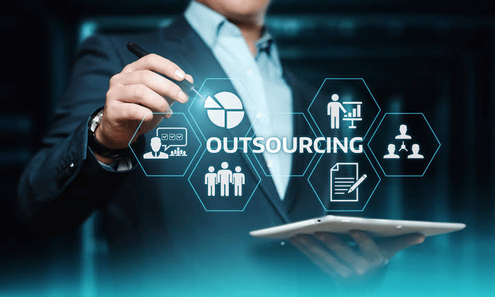 Onshore outsourcing means hiring a provider located in the same country as the business.